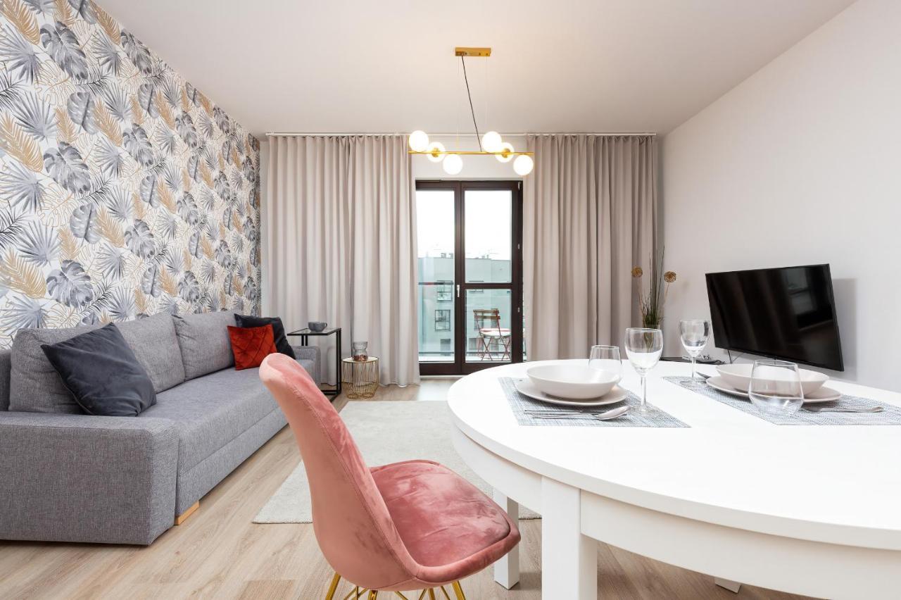 Metro Płocka Exquisite By Renters Apartament *